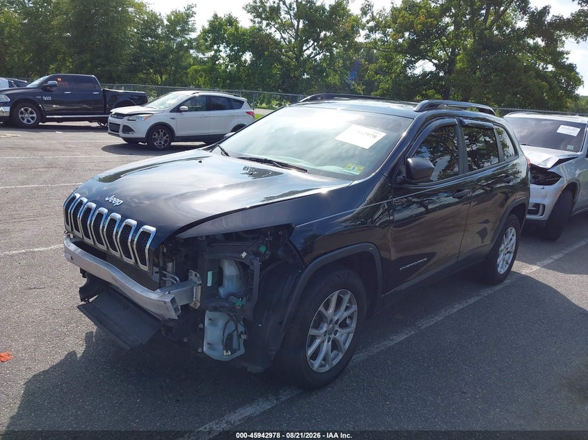 2017 Jeep Cherokee, Front End, IAAI, VIN 1C4PJMAB1HW658552 — photo 2