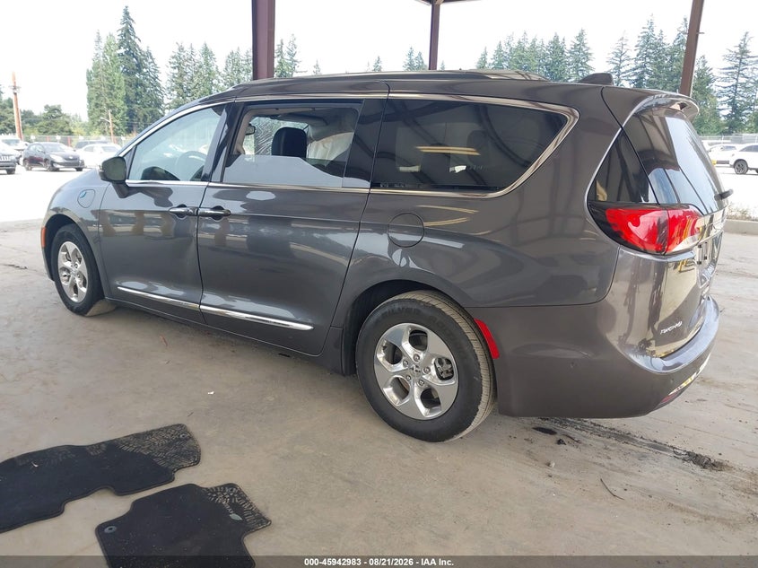 2018 CHRYSLER PACIFICA HYBRID auction photo 3