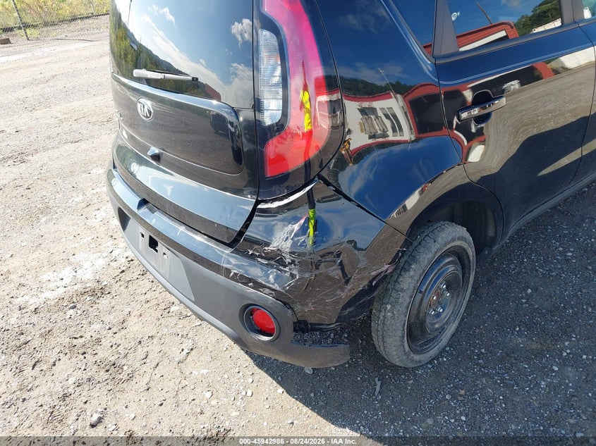 2019 KIA SOUL auction photo 6