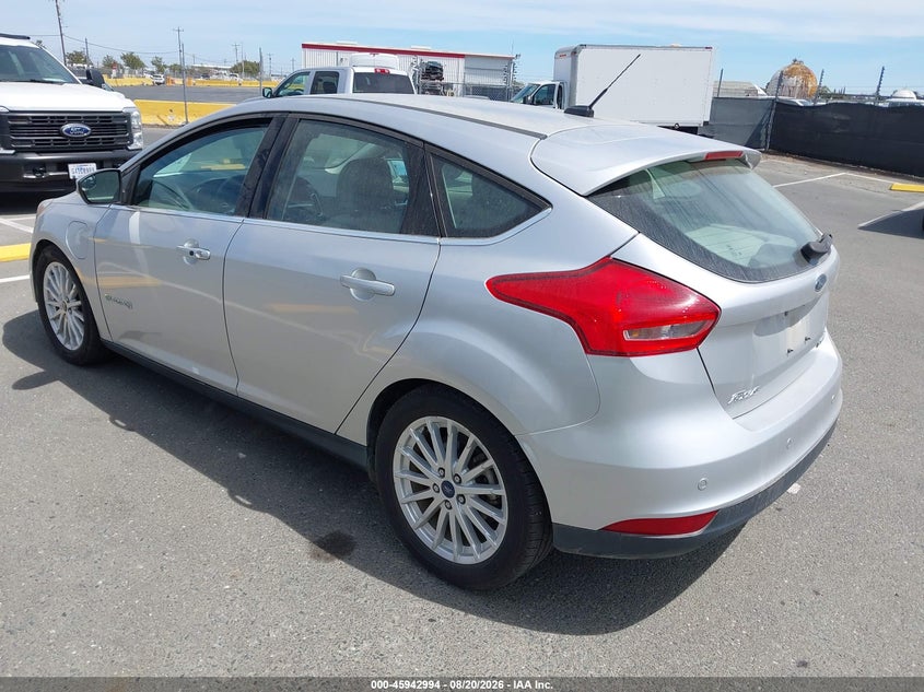 Vin: 1fadp3r4xjl296137, lot: 46442166, ford focus electric 20183