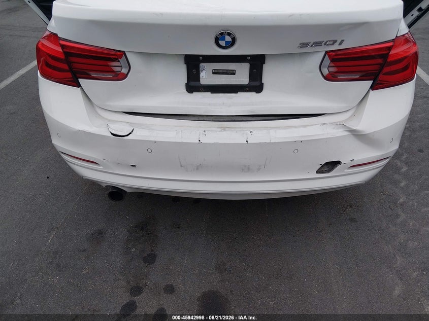 2017 BMW 320I auction photo 6