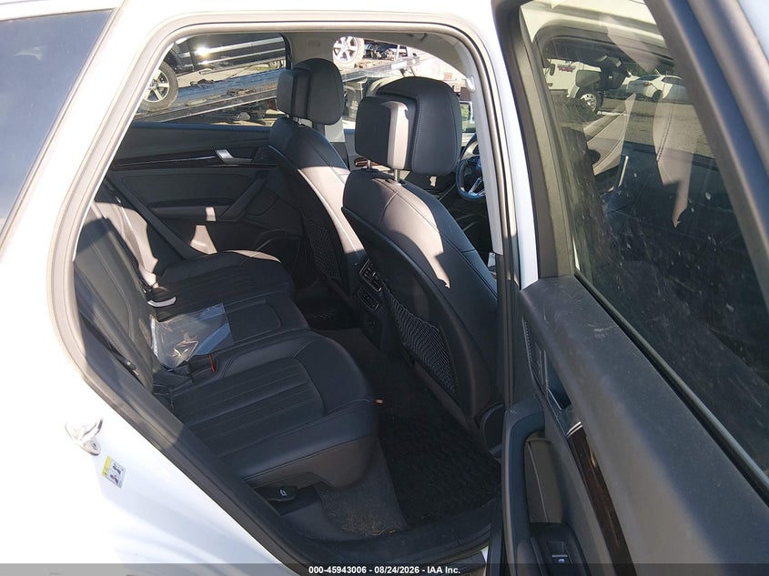AUDI Q5 2018 VIN WA1BNAFY3J2221394