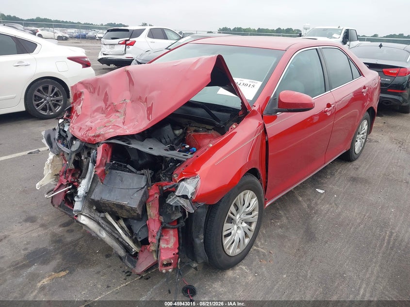 2013 Toyota Camry, Front End, IAAI, VIN 4T4BF1FK3DR284634 — photo 2