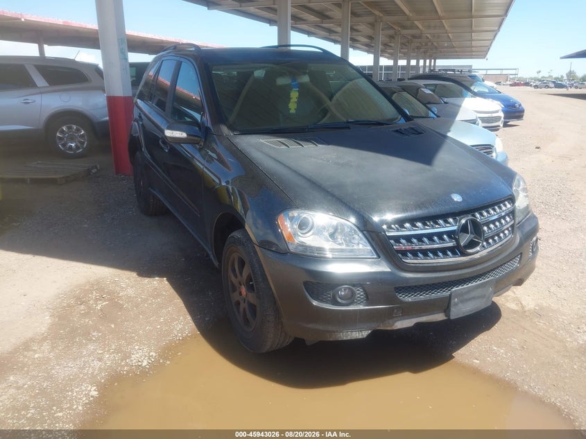 2006 MERCEDES-BENZ ML 350 — zdjęcie z aukcji