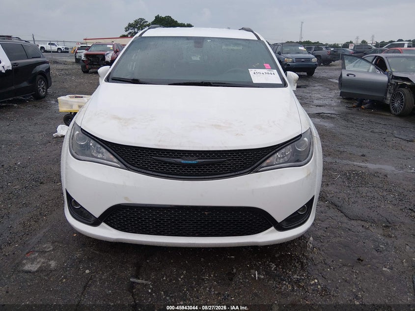 CHRYSLER PACIFICA HYBRID - zdjęcie 13
