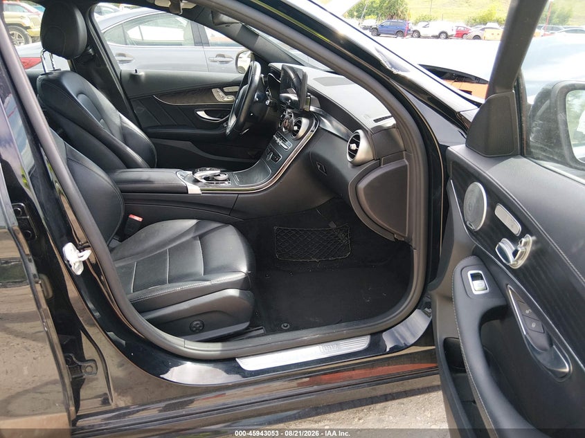 2015 MERCEDES-BENZ C 300 auction photo 5