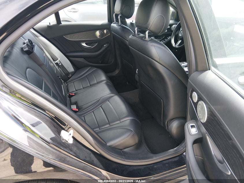 2015 MERCEDES-BENZ C 300 auction photo 8