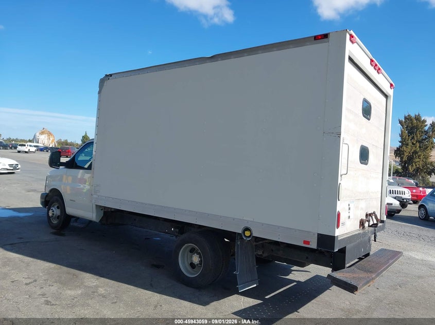 2014 CHEVROLET EXPRESS CUTAWAY auction photo 3