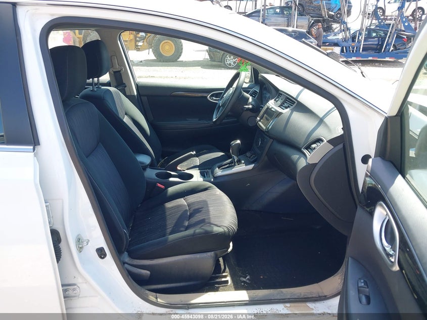 2019 NISSAN SENTRA auction photo 5