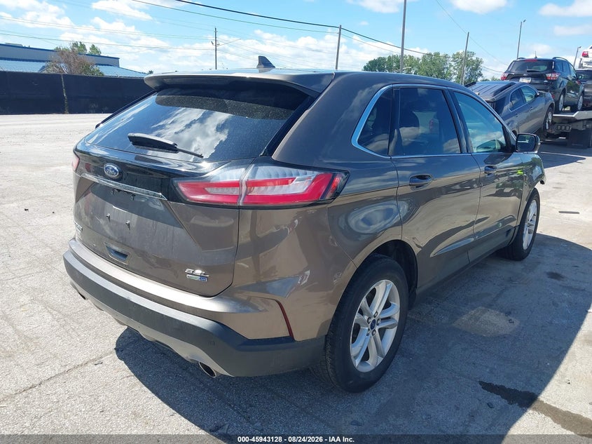2019 FORD EDGE auction photo 4