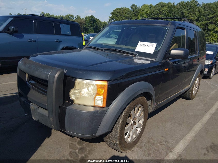 2005 LAND ROVER LR3 auction photo 2