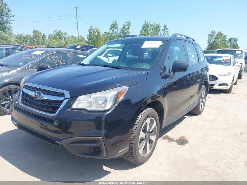 2018 SUBARU FORESTER auction photo 2