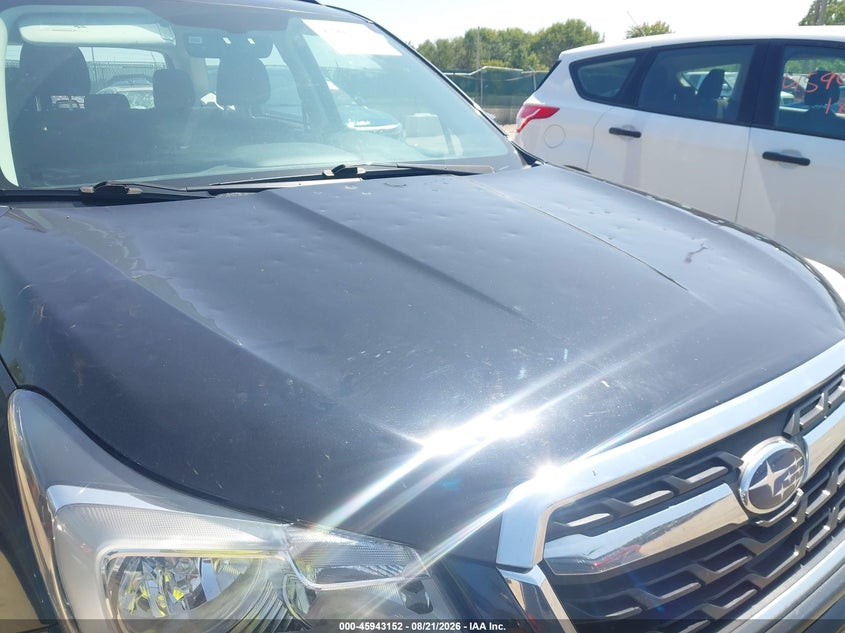 2018 SUBARU FORESTER auction photo 6
