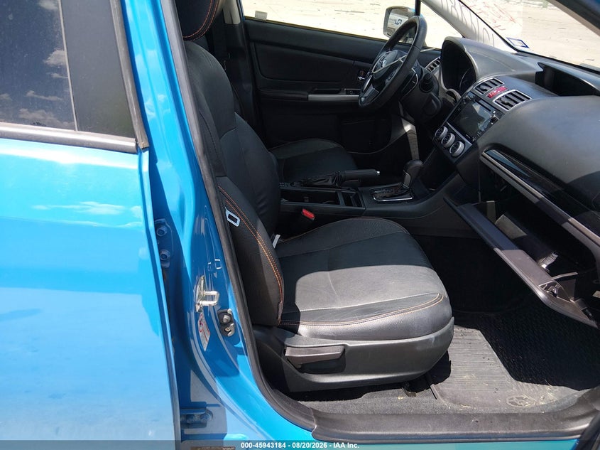 2016 SUBARU CROSSTREK auction photo 5