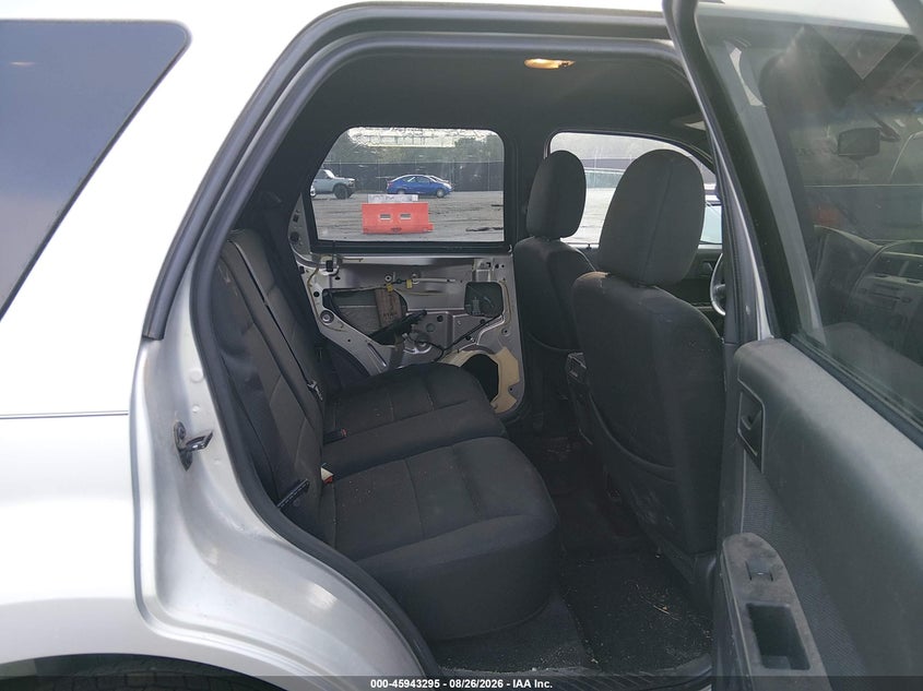 2009 FORD ESCAPE auction photo 8