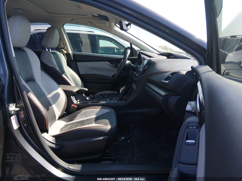 2019 SUBARU CROSSTREK auction photo 5