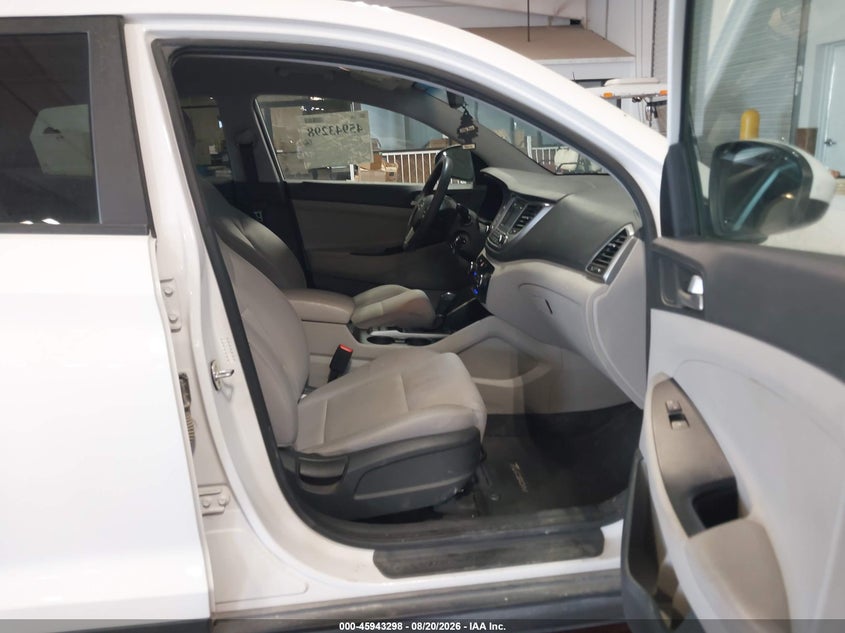 2018 HYUNDAI TUCSON auction photo 5