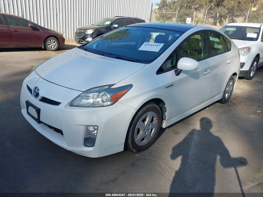 2011 Toyota Prius, Normal Wear & Tear, IAAI, VIN JTDKN3DU9B5315989 — photo 2