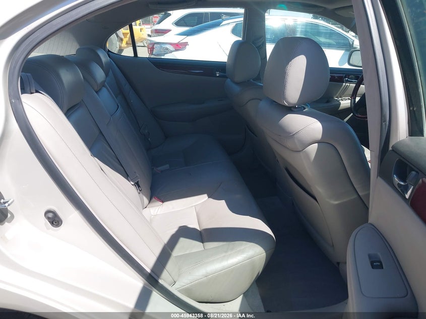 LEXUS ES 300 2002 VIN JTHBF30G920045574