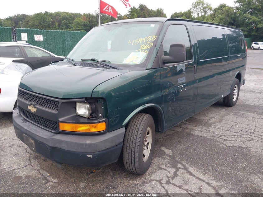 2014 CHEVROLET EXPRESS 3500 auction photo 2