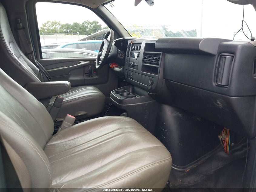 2014 CHEVROLET EXPRESS 3500 auction photo 5