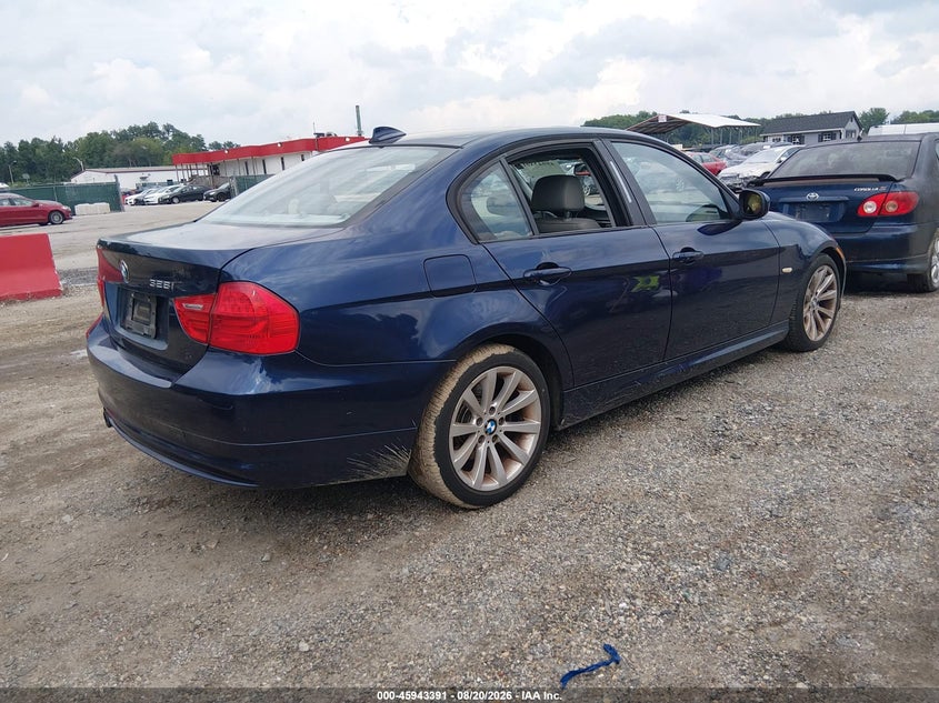 2011 BMW 328I auction photo 4