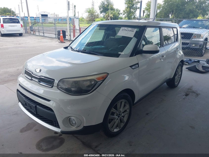 2017 KIA SOUL auction photo 2