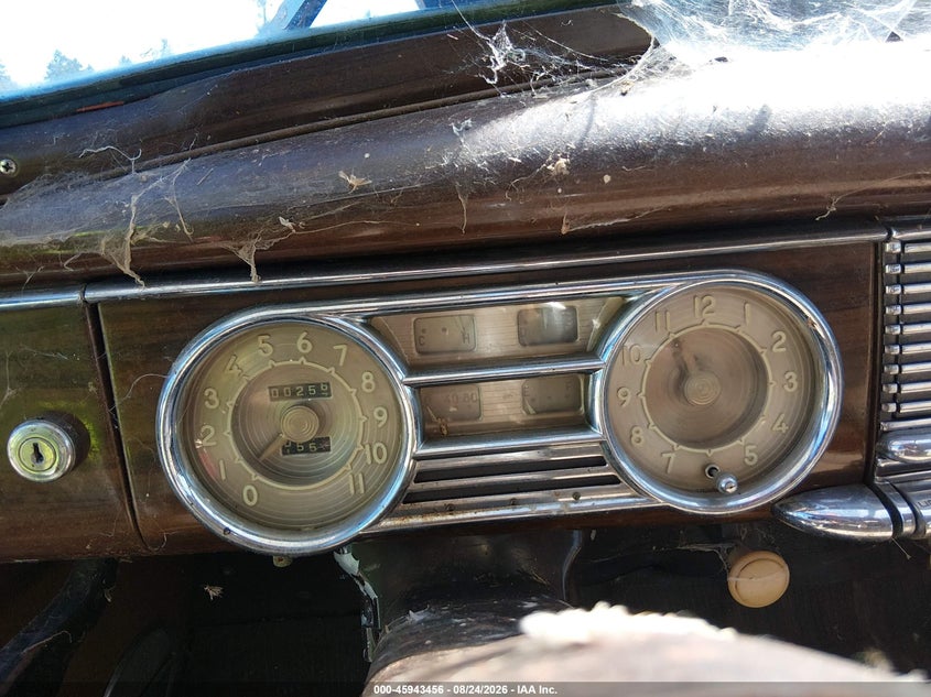 1948 PACKARD SUPER TOURING auction photo 7