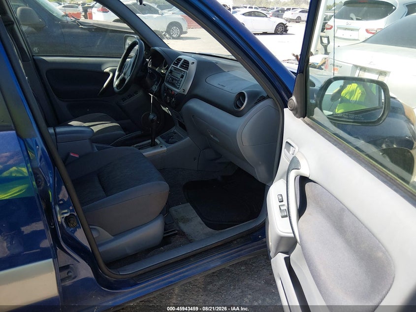 2002 TOYOTA RAV4 auction photo 5