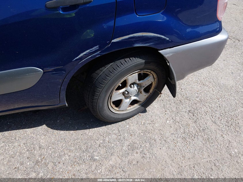 2002 TOYOTA RAV4 auction photo 6