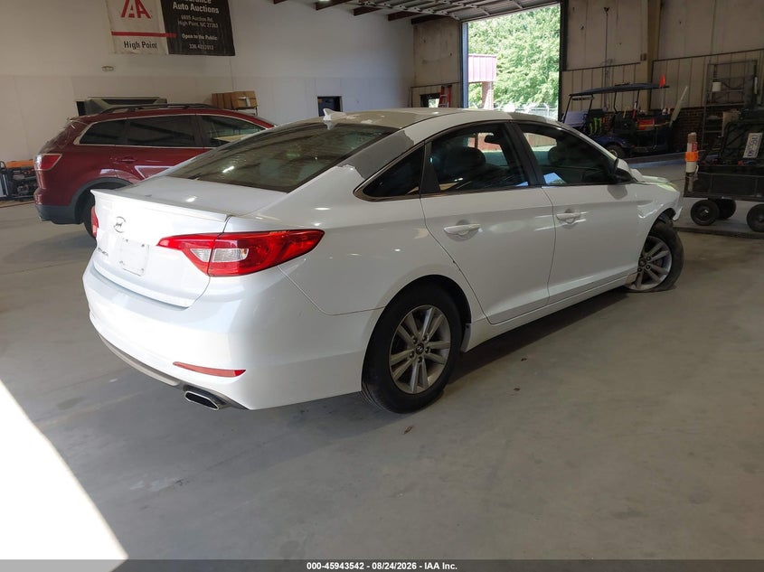 2015 HYUNDAI SONATA SE · Photo 4