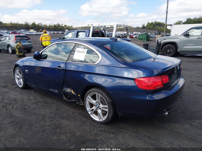 2011 BMW 335I auction photo 3