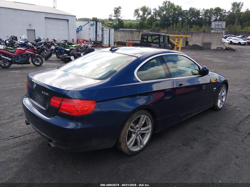 2011 BMW 335I auction photo 4
