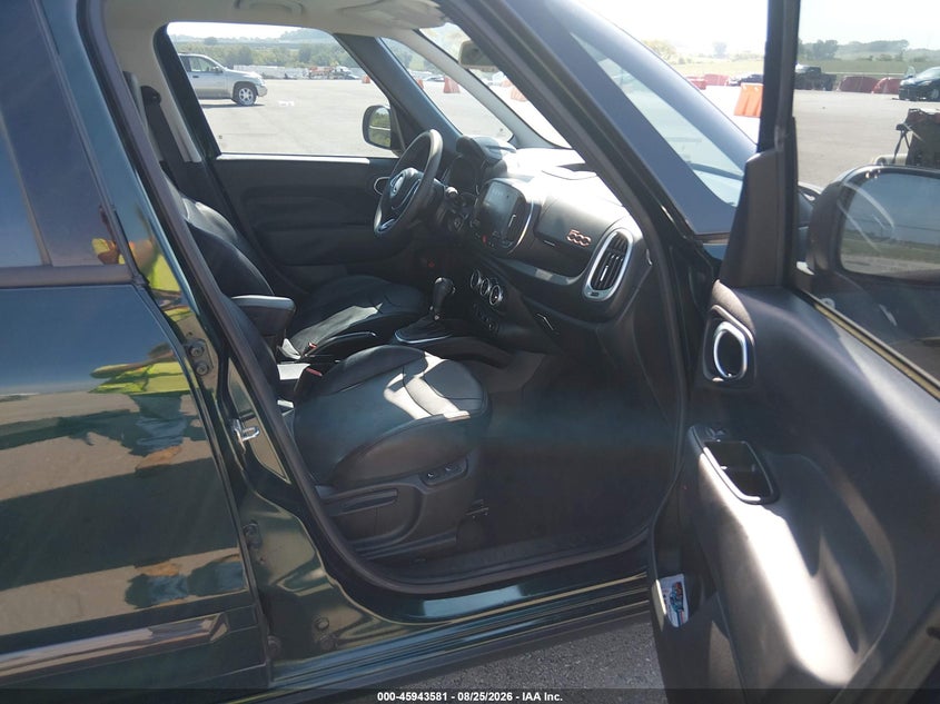 2019 FIAT 500L auction photo 5
