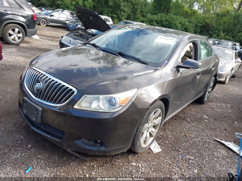 2013 Buick LaCrosse, Right Side, IAAI, VIN 1G4GC5E38DF291500 — photo 2
