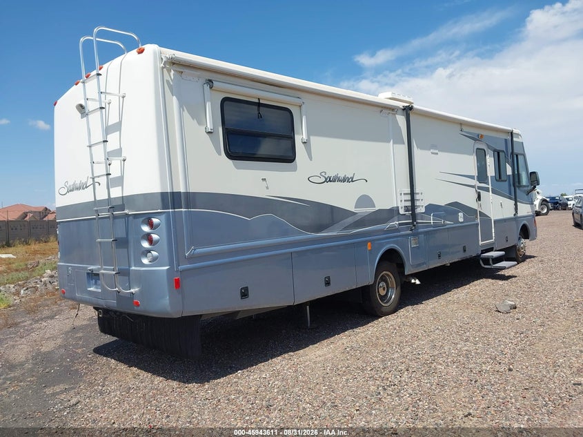2002 WORKHORSE CUSTOM CHASSIS MOTORHOME CHASSIS auction photo 4