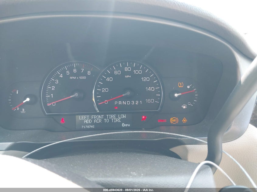 CADILLAC DTS 2011 VIN 1G6KD5E6XBU150378