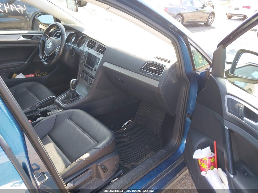 2017 VOLKSWAGEN GOLF auction photo 5