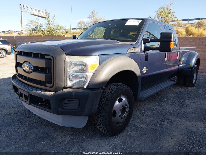 2013 FORD F-450 auction photo 2