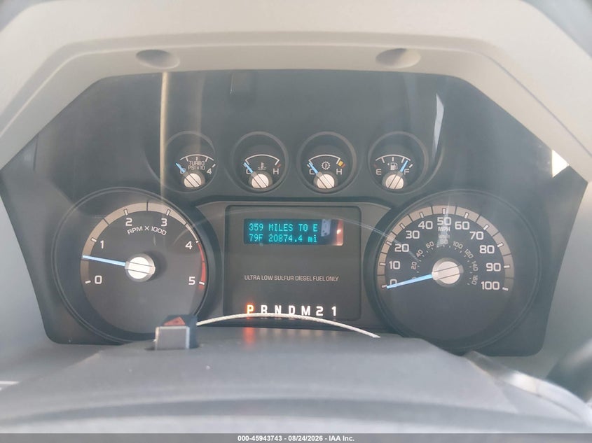 2013 FORD F-450 auction photo 7