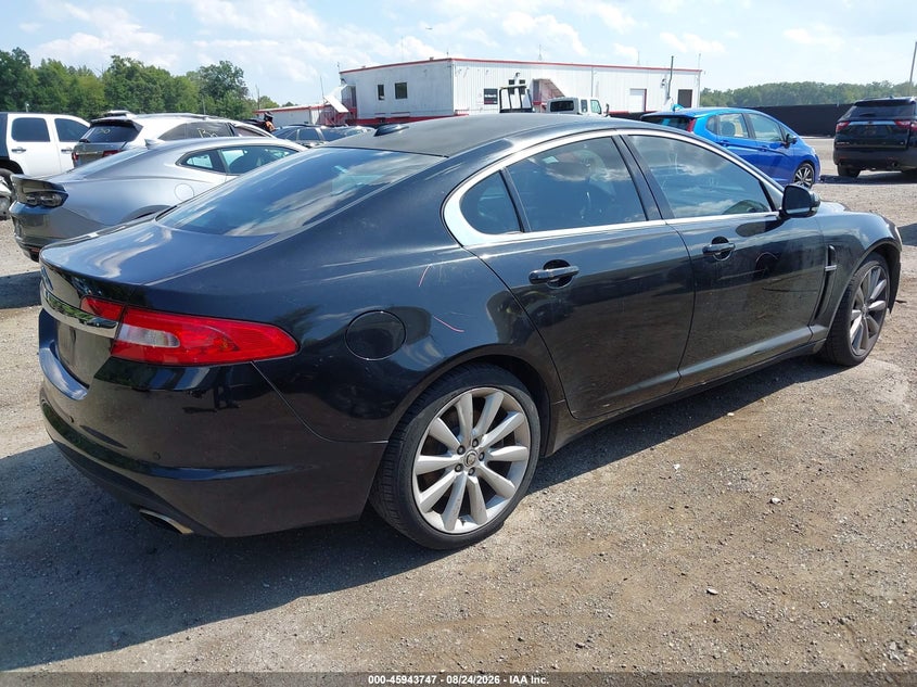2011 JAGUAR XF auction photo 4