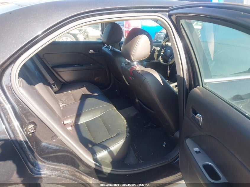 2011 FORD FUSION auction photo 8