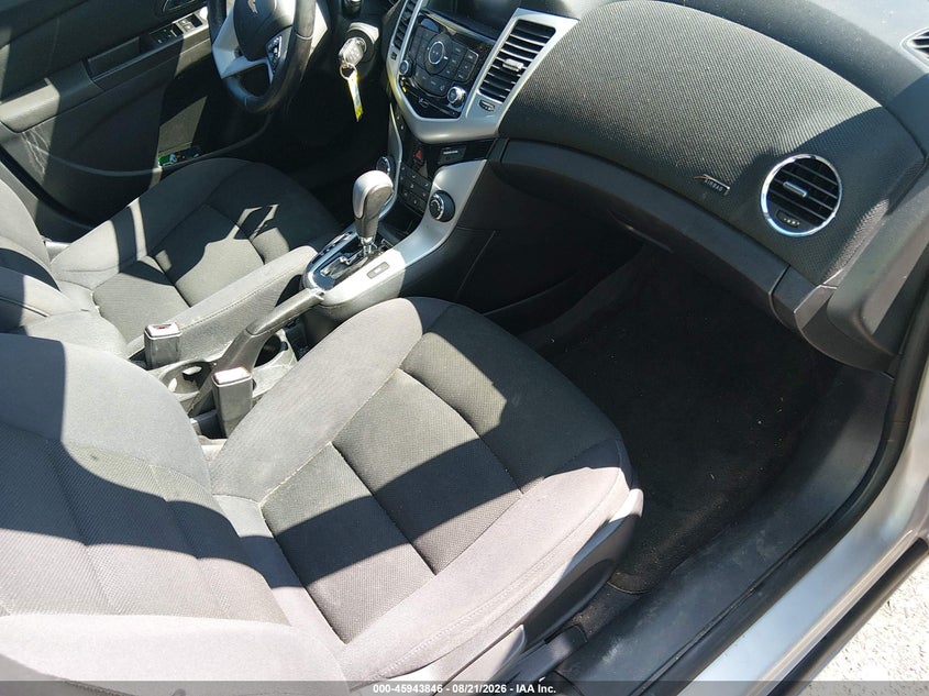 2013 CHEVROLET CRUZE auction photo 5