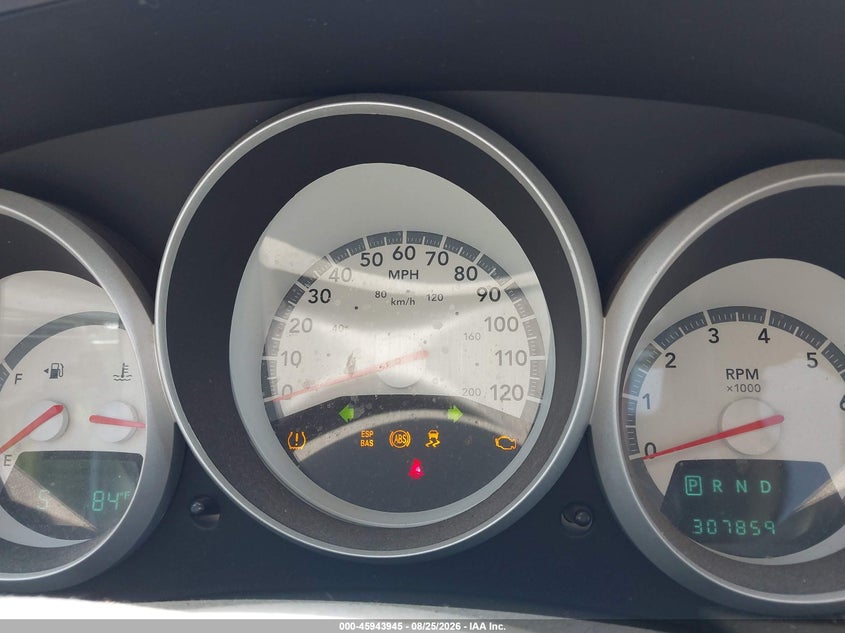 2010 DODGE GRAND CARAVAN auction photo 7