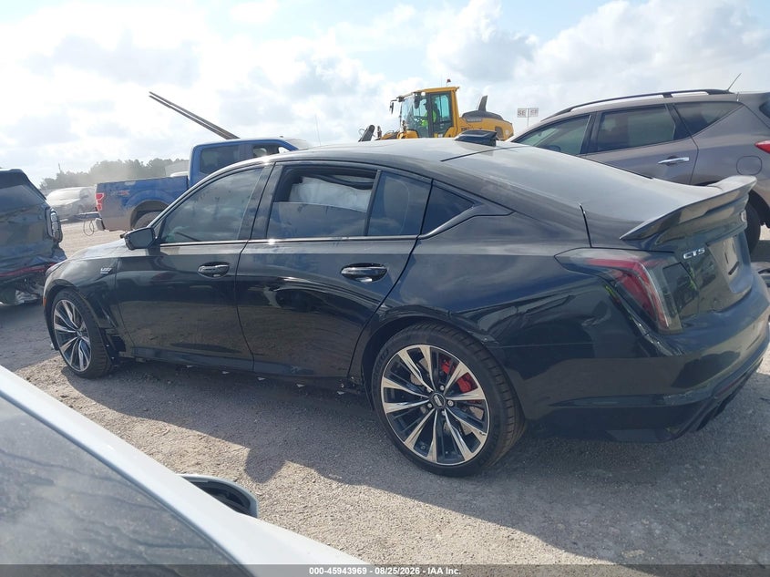 CADILLAC CT5-V - zdjęcie 14