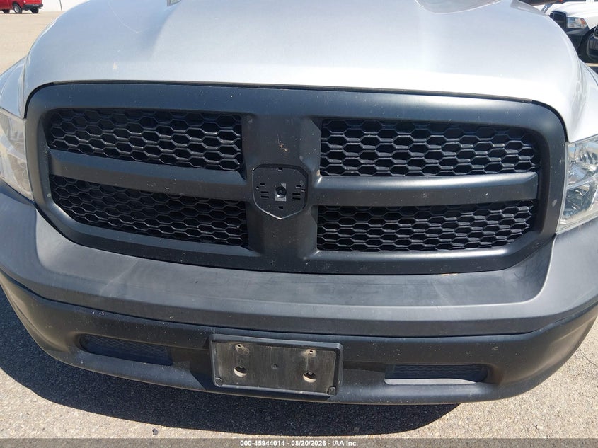 2018 RAM 1500 auction photo 6