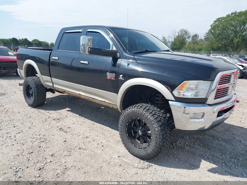 Vin: 3d7ut2clxbg591064, lot: 46443238, ram ram 2500 laramie 20111