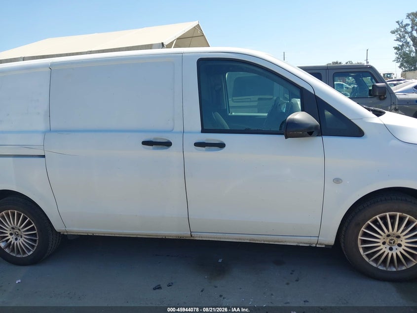 MERCEDES-BENZ METRIS 2018 VIN WD3PG2EA3J3414049