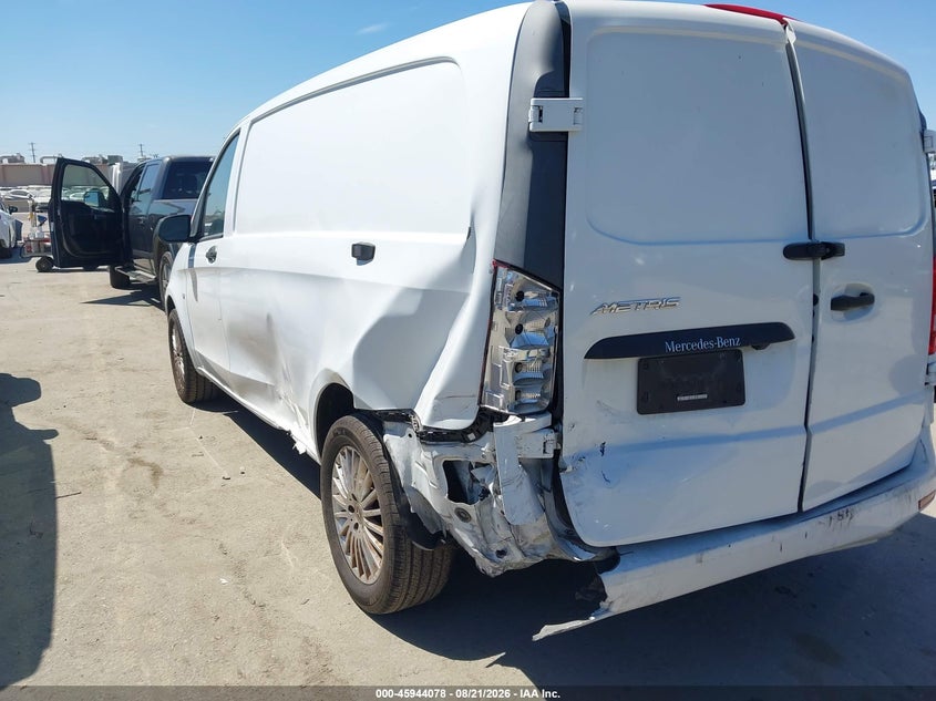 MERCEDES-BENZ METRIS 2018 VIN WD3PG2EA3J3414049