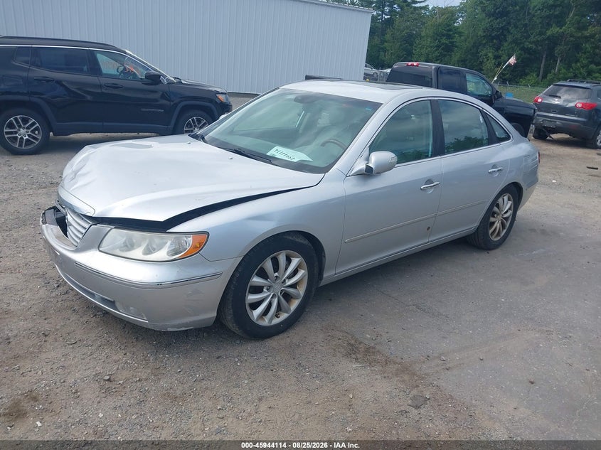 2008 Hyundai Azera, Front End, IAAI, VIN KMHFC46F68A332207 — photo 2
